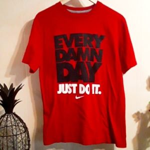 Nike Tee